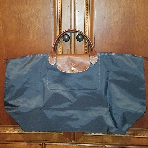 longchamp le pliage overnighter